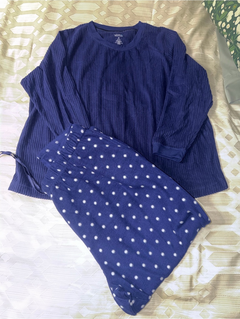 croft & barrow Navy Blue Long-Sleeve Ribbed Top & Polka Dot Fleece Pajama Set